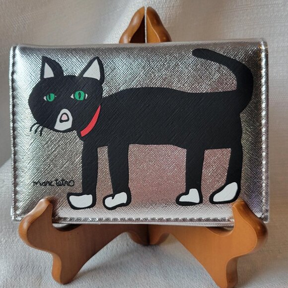 Marc Tetro Cat Passport Holder - Picture 1 of 2